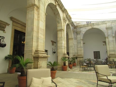 Parador de Zafra, Courtyard Terrace, 22 July 2016